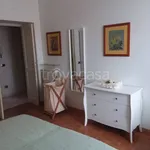 Rent 4 bedroom apartment of 167 m² in Roma