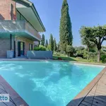 Rent 5 bedroom house of 300 m² in Rome