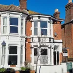 Rent 4 bedroom house in South East England