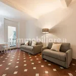 Rent 1 bedroom apartment of 20 m² in Florence