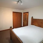 Rent 4 bedroom house in Scotland