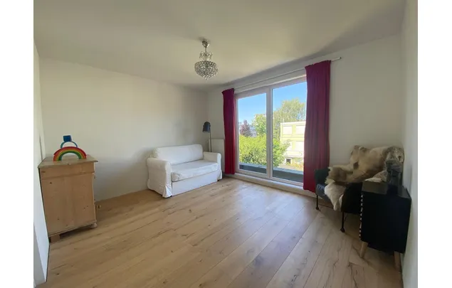 Huur 4 slaapkamer appartement van 134 m² in Amsterdam