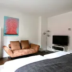 Rent 1 bedroom apartment of 33 m² in Cologne