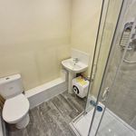 Rent 2 bedroom flat in East Midlands