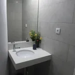 Rent 2 bedroom apartment in Porto