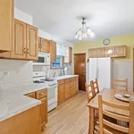 Rent 3 bedroom apartment in Jersey City