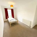 Rent 3 bedroom house in Renfrewshire