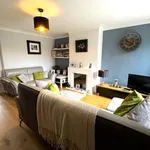 Rent 3 bedroom flat in South West England