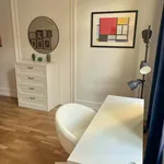 Miete 6 Schlafzimmer wohnung von 280 m² in Frankfurt am Main