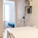 Rent 5 bedroom apartment in Barcelona