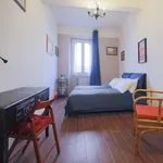 Rent 1 bedroom apartment of 50 m² in Florence