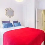 Rent 3 bedroom apartment of 55 m² in Lisbon