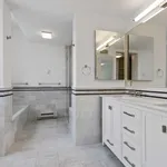 Rent 4 bedroom apartment in New York