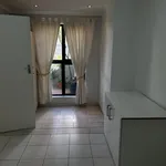 Rent 1 bedroom house in Sandton