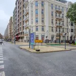 Rent 1 bedroom apartment of 42 m² in Lisbon