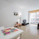 Rent 4 bedroom apartment in Barcelona