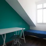 Rent 6 bedroom apartment in Lisbon