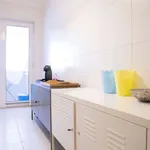 Rent a room of 130 m² in lisbon