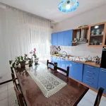 Rent 4 bedroom apartment of 105 m² in Casnate con Bernate