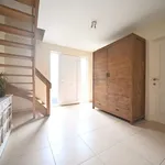 Rent 4 bedroom house in Meslin-l'Evèque