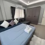 Rent 4 bedroom house of 192 m² in Bang Lamung