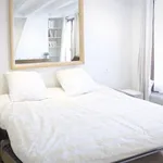 Rent 1 bedroom apartment of 22 m² in Paris