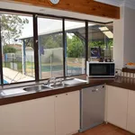 Rent 4 bedroom apartment in Spearwood