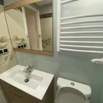 Alquilo 2 dormitorio apartamento de 840 m² en Madrid