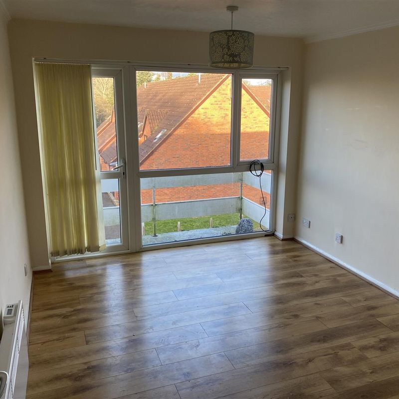 1 bedrooms Flat to rent