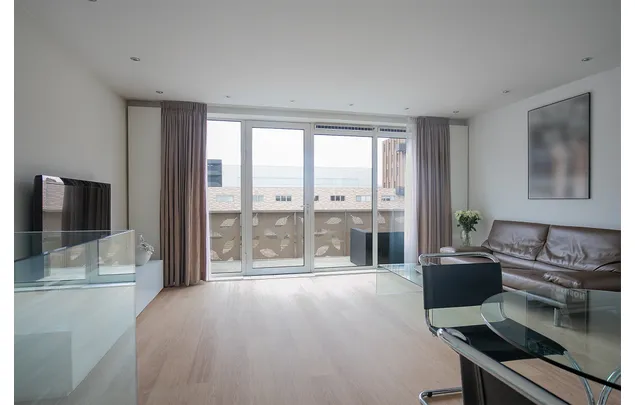 Huur 2 slaapkamer appartement van 85 m² in Amsterdam