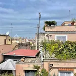 Rent 4 bedroom house of 140 m² in Rome