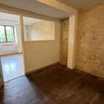 Appartement de 33 m² avec 2 chambre(s) en location à Poitiers