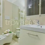 Rent 2 bedroom apartment of 50 m² in Milano