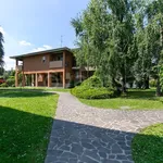 Rent 2 bedroom apartment of 90 m² in Saronno