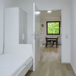 Rent 1 bedroom apartment of 10 m² in Düsseldorf