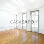 Rent 1 bedroom house of 400 m² in Porto