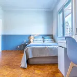 Rent a room of 110 m² in Barcelona