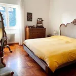 Rent 5 bedroom apartment of 140 m² in Roma