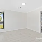 Rent 4 bedroom house in  Rouse Hill NSW 2155                        