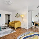 Rent 4 bedroom apartment of 60 m² in Paris