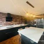 Rent 2 bedroom apartment in Glasgow