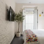 Rent 2 bedroom apartment of 55 m² in Seville