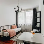 Rent 1 bedroom apartment in Porto