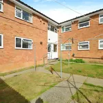 Rent 2 bedroom flat in Essex