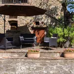 Rent 8 bedroom apartment of 185 m² in Cortona