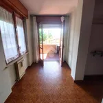 Rent 4 bedroom apartment of 80 m² in Rivarolo Canavese