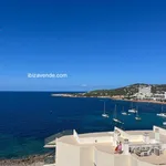 Precioso estudio en alquiler anual con vistas al mar en San Antonio.