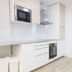 Rent a room of 200 m² in madrid