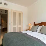 Alquilo 3 dormitorio casa de 200 m² en Marbella