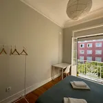 Rent 5 bedroom apartment in Lisbon